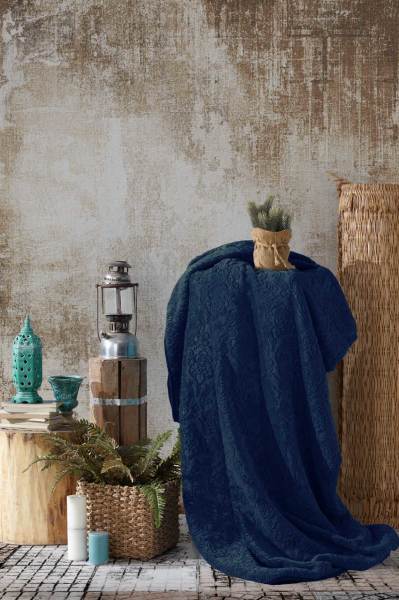BATTANİYE EMBOS DAMASK DESEN ÇİFT KİŞİLİK LACİVERT