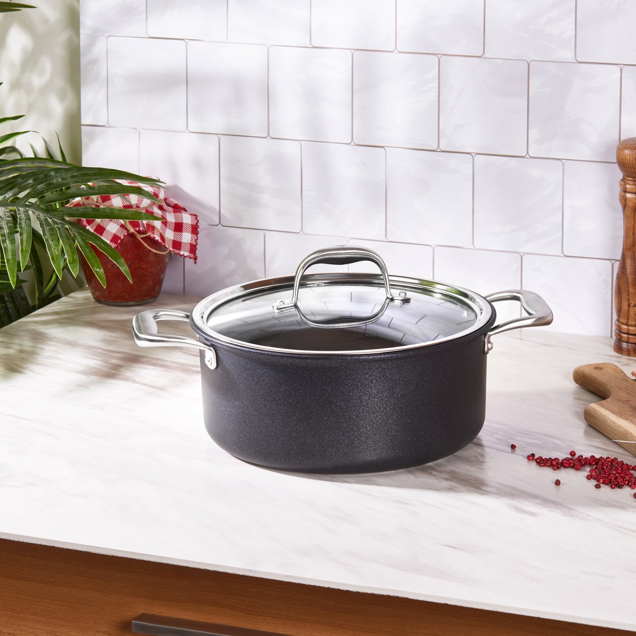 Karaca Bio Diamond Pro İndüksiyon Tabanlı Tencere 24 cm 4,7 Lt