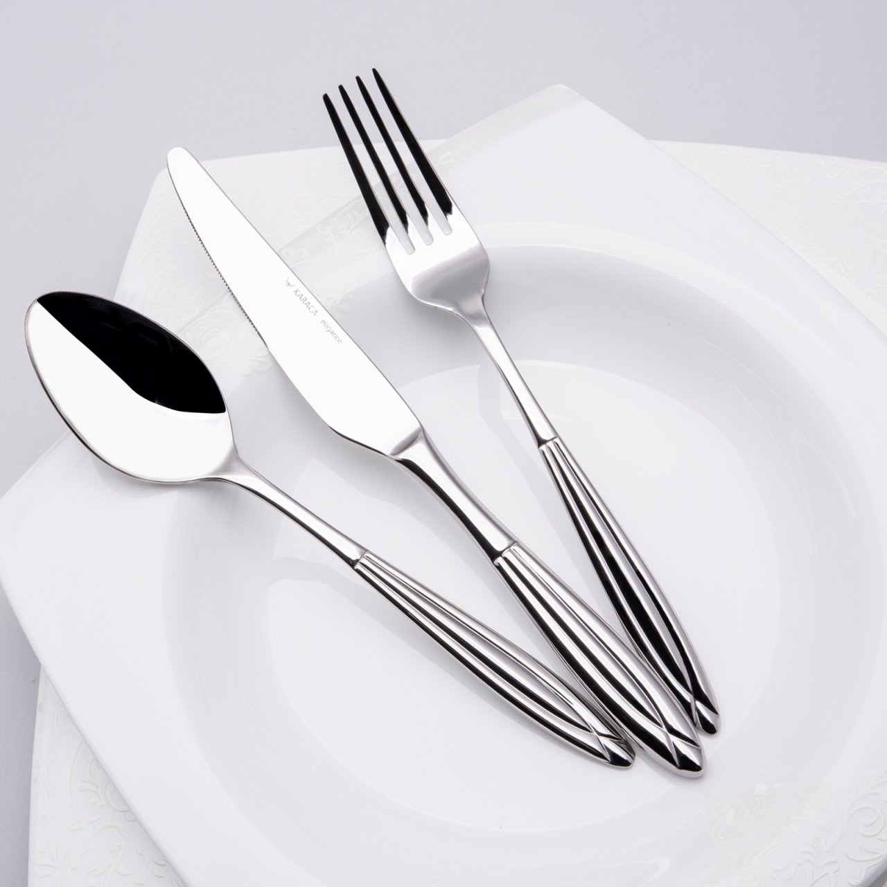 Karaca Çatal Kaşık Bıçak Leon 84 Parça Elegance Kutulu