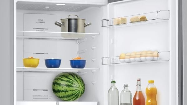 Profilo BD3055IFVN Kolay temizlenebilir Inox Donduruculu Buzdolabı