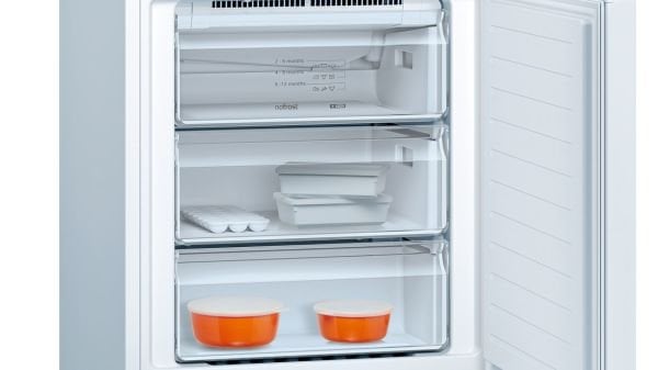 Profilo BD3046WFUN Alttan Donduruculu Buzdolabı