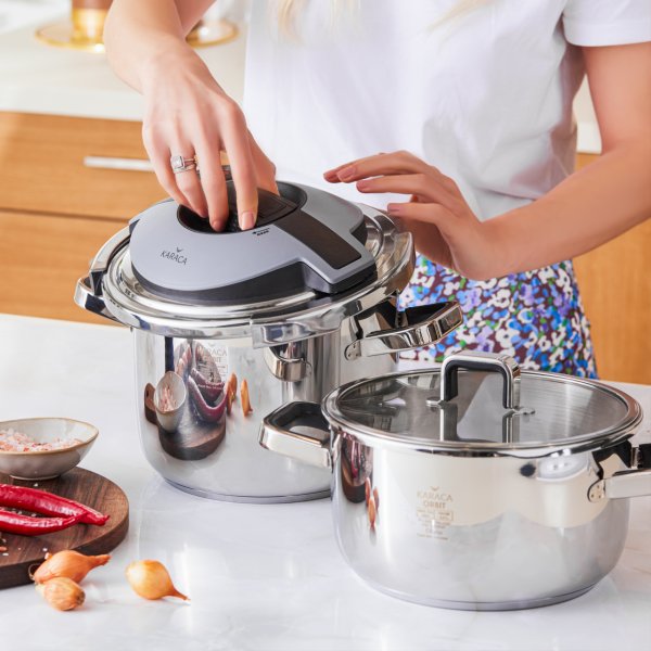 Karaca Orbit Siyah Düdüklü Tencere Seti 4+6 Litre