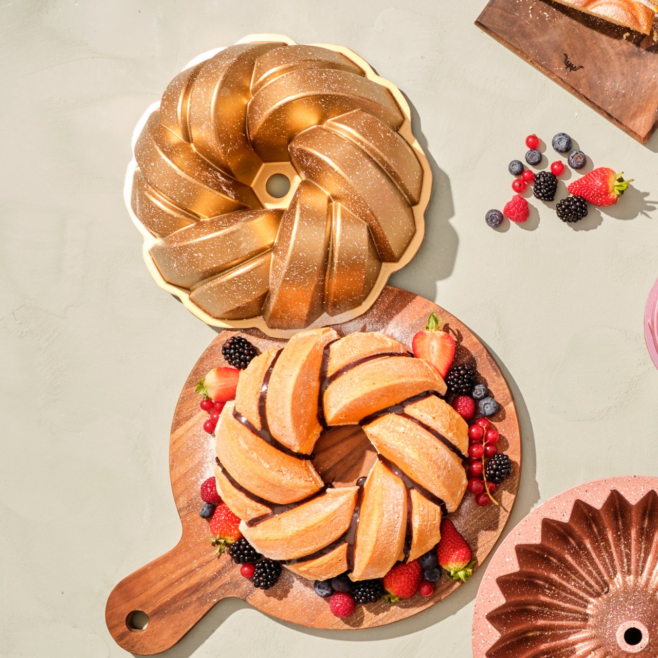 Karaca Örgü Gold Döküm Kek Kalıbı 26 cm