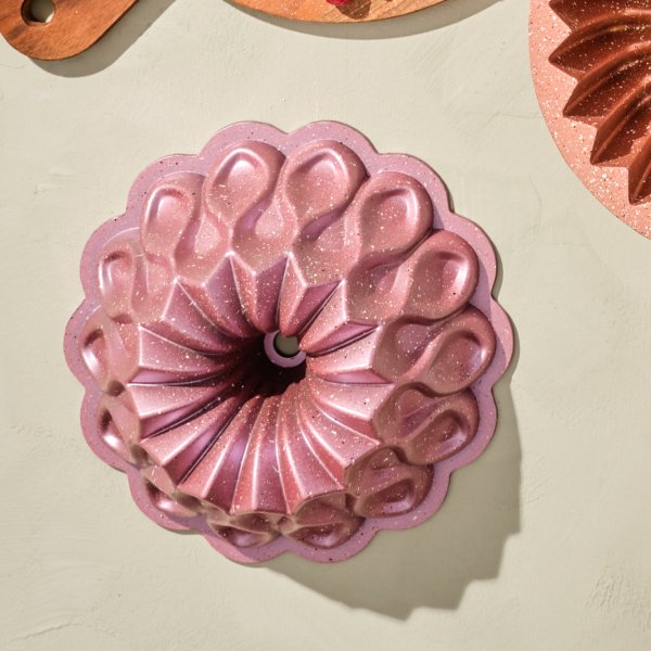 Karaca Katre Pembe Döküm Kek Kalıbı 26 cm